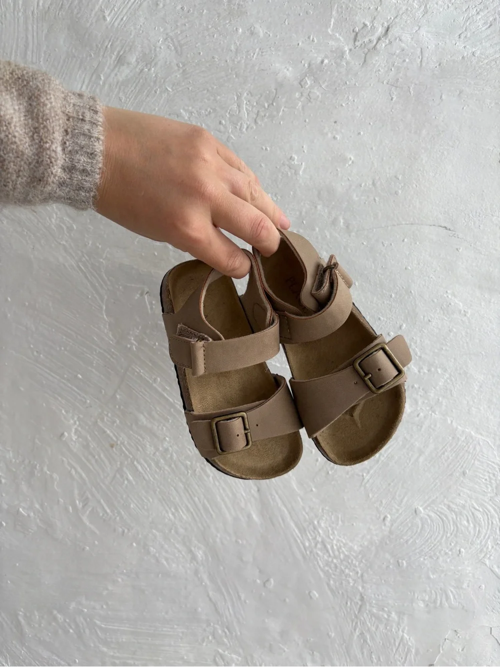 Children’s place toddlers neutral sandals